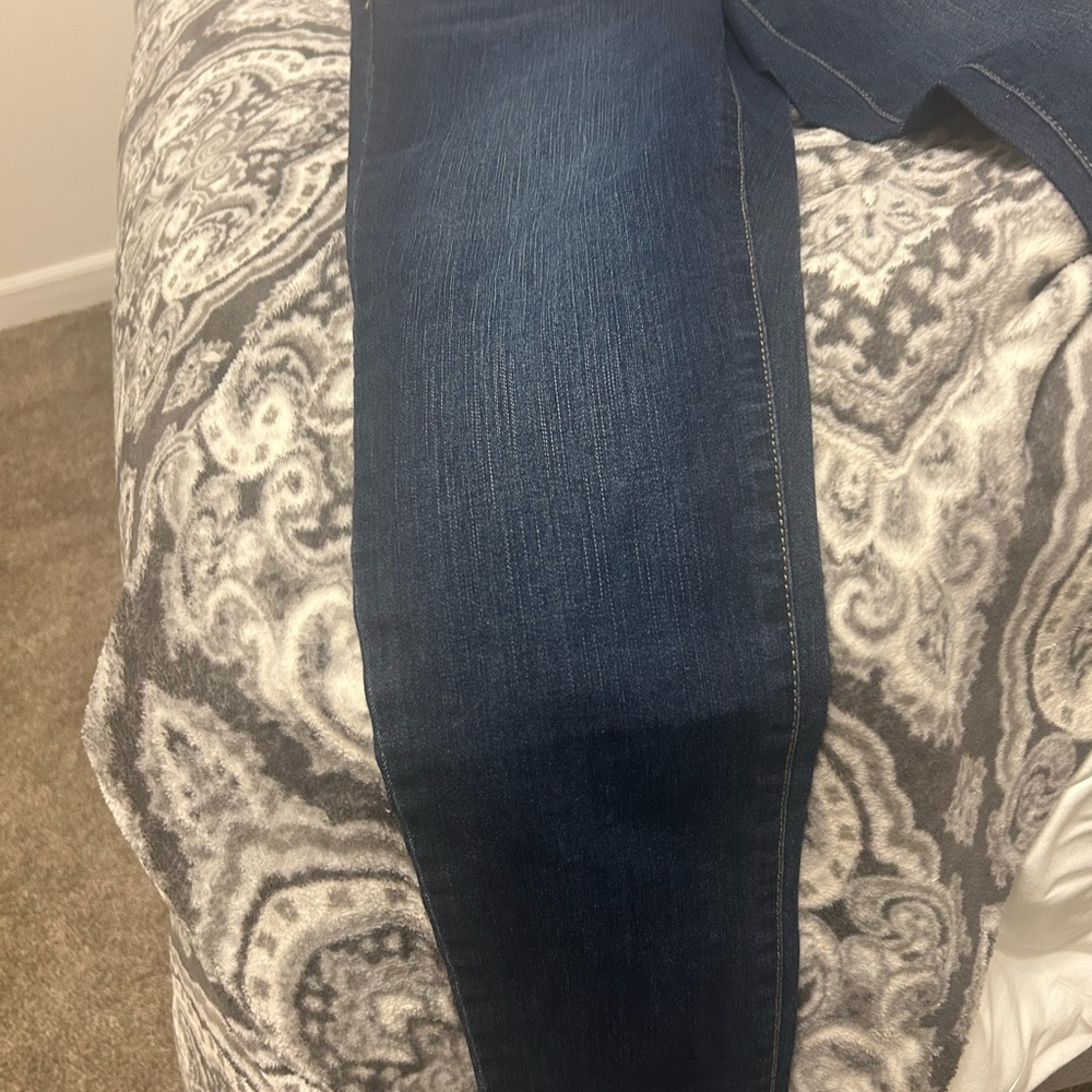 Sofía by Sofía Vergara Dark Blue Mid-Rise Skinny Ankle Jeans - Picture 4 of 6